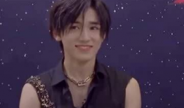 宋亚轩爆料吃瓜,揭秘娱乐圈那些不为人知的“瓜”